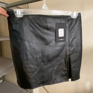 Fashion Nova Short Black Skirt